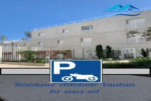 Picture of listing #329690184.  for sale in Marseille