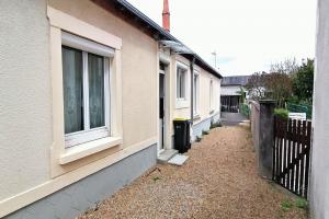 Picture of listing #329691843. House for sale in Château-du-Loir