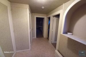 Thumbnail of property #329696643. Click for details