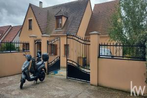 Photo de l'annonce nº 329696694. Maison à vendre sur Berchères-sur-Vesgre