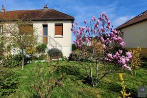 Picture of listing #329696712. House for sale in Alençon