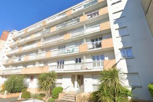 Picture of listing #329698135. Appartment for sale in Châtellerault