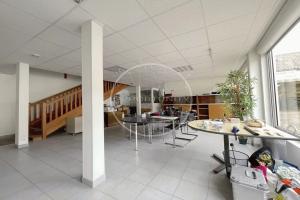 Picture of listing #329699375. House for sale in Argenteuil