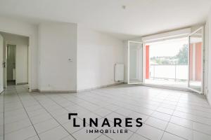 Picture of listing #329700073. Appartment for sale in Marseille