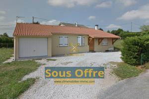 Picture of listing #329700643. House for sale in Sainte-Sigolène
