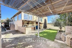 Picture of listing #329701406. House for sale in Marseille