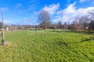 Picture of listing #329704305. Land for sale in Châlus