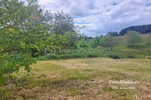 Picture of listing #329704356. Land for sale in Bléré