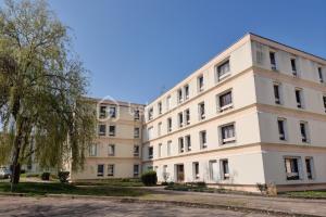Picture of listing #329705359. Appartment for sale in Auxerre