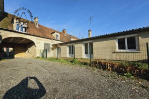 Picture of listing #329705744. House for sale in Villers-Saint-Sépulcre