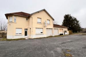 Picture of listing #329708937. Building for sale in Charleville-Mézières