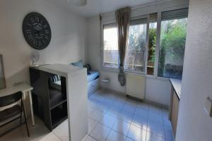 Picture of listing #329713551. Appartment for sale in Marseille