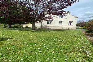 Picture of listing #329714169. Appartment for sale in Niort