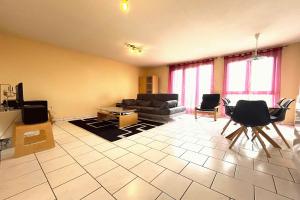 Picture of listing #329714565. Appartment for sale in Longvic