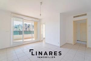 Picture of listing #329715337. Appartment for sale in Marseille