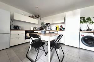Picture of listing #329716319. Appartment for sale in Istres