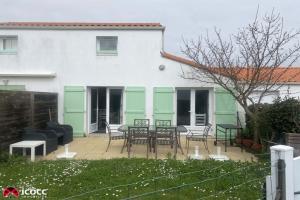 Picture of listing #329717060. House for sale in L'Aiguillon-sur-Mer