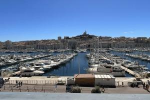 Picture of listing #329724564. Appartment for sale in Marseille