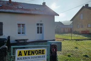 Picture of listing #329725433. House for sale in Chalmoux