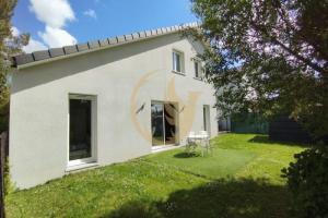 Picture of listing #329728396. House for sale in Pau