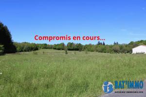 Picture of listing #329731342. Land for sale in Pont-de-Larn