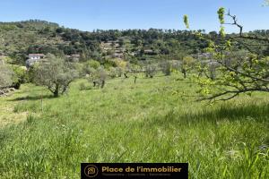 Photo de l'annonce nº 329731974. Terrain à vendre sur Saint-Brès