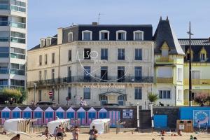 Picture of listing #329733960. Appartment for sale in Les Sables-d'Olonne