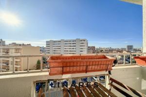 Picture of listing #329734608. Appartment for sale in Marseille