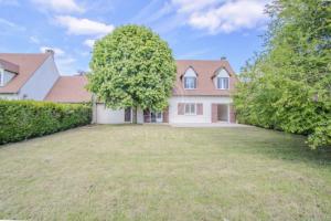 Picture of listing #329736063. House for sale in Marly-le-Roi