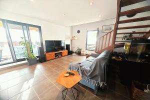 Picture of listing #329737305. Appartment for sale in Saint-Paul