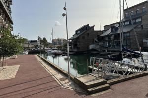 Picture of listing #329759366. Appartment for sale in Deauville