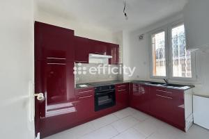 Picture of listing #329759620. Appartment for sale in Toulon
