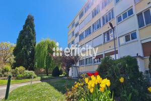 Picture of listing #329760412. Appartment for sale in Le Plessis-Trévise