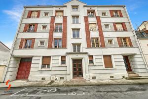 Picture of listing #329761312. Appartment for sale in Montluçon