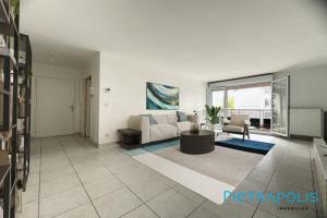 Picture of listing #329774108. Appartment for sale in Lyon