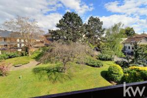 Picture of listing #329775693. Appartment for sale in Louveciennes