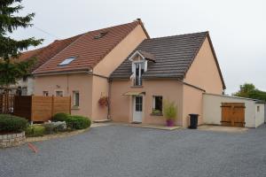 Picture of listing #329780974. House for sale in Saint-Prix-lès-Arnay