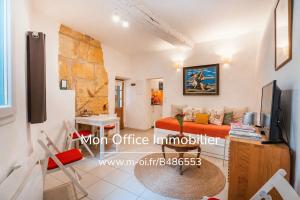 Picture of listing #329798532. Appartment for sale in Aix-en-Provence