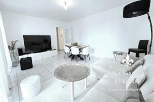 Picture of listing #329801305. Appartment for sale in Lyon