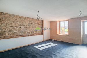 Picture of listing #329804121. House for sale in Lavaufranche