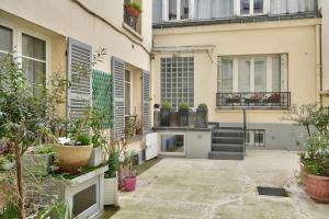 Picture of listing #329807504. Appartment for sale in Levallois-Perret