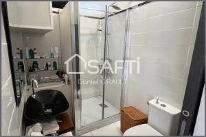 Picture of listing #329807651. Appartment for sale in Saint-Georges-de-Didonne