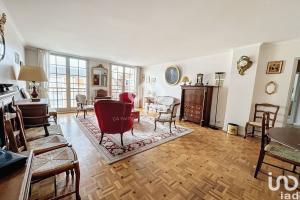 Picture of listing #329809796. Appartment for sale in Versailles