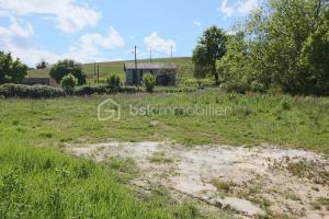 Picture of listing #329811162. Land for sale in Morlaàs