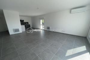 Thumbnail of property #329811391. Click for details