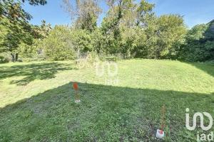 Picture of listing #329811807. Land for sale in Champigny-le-Sec