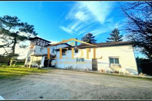 Thumbnail of property #329813258. Click for details