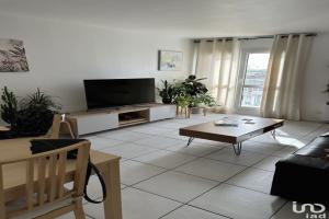Picture of listing #329819914. Appartment for sale in Chelles