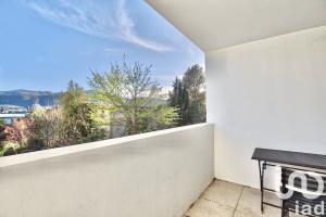 Picture of listing #329823139. Appartment for sale in Marseille
