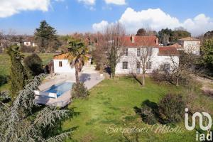 Picture of listing #329825261. House for sale in Noé